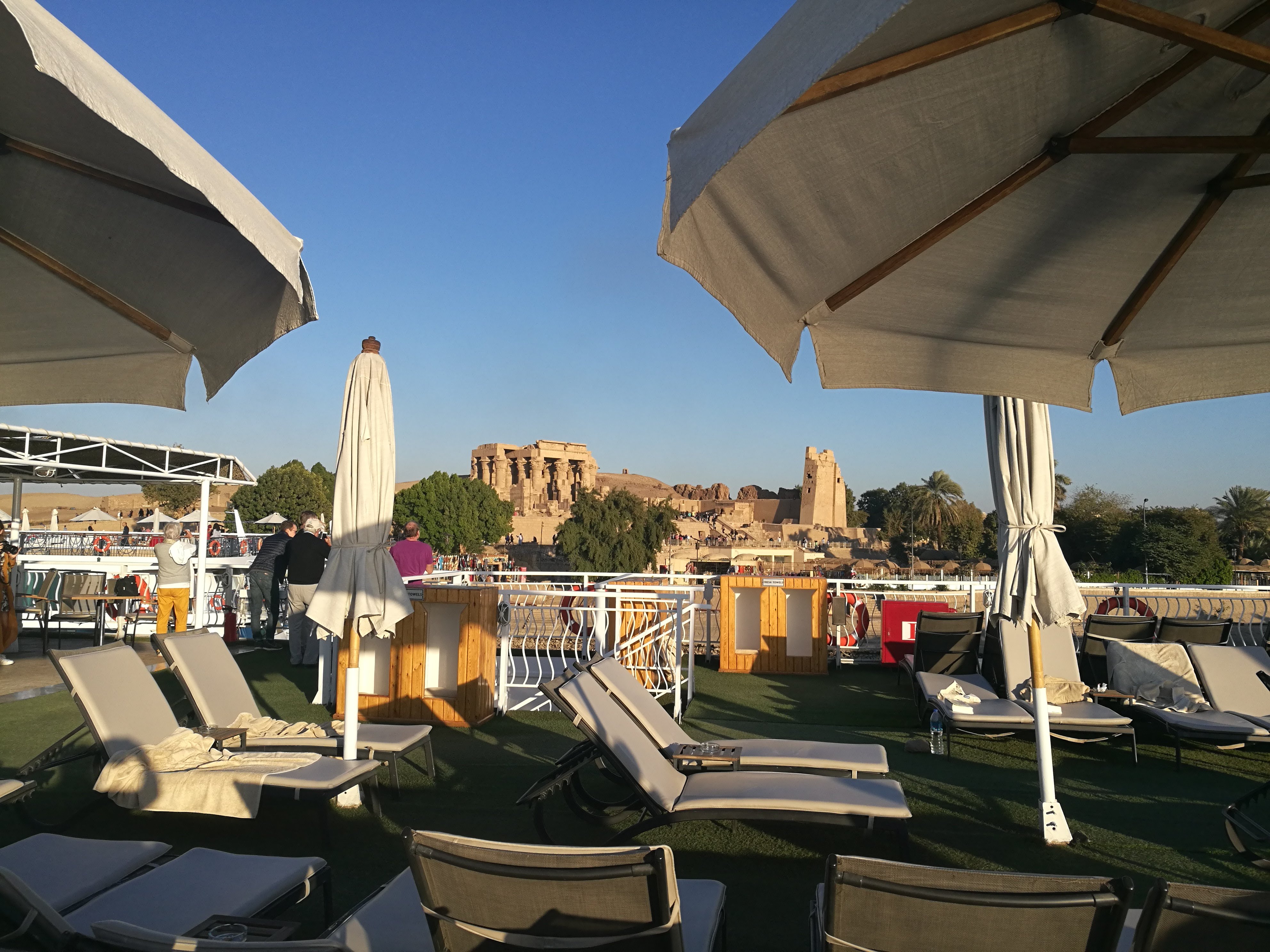 Edfu-Tempel und Kom Ombo